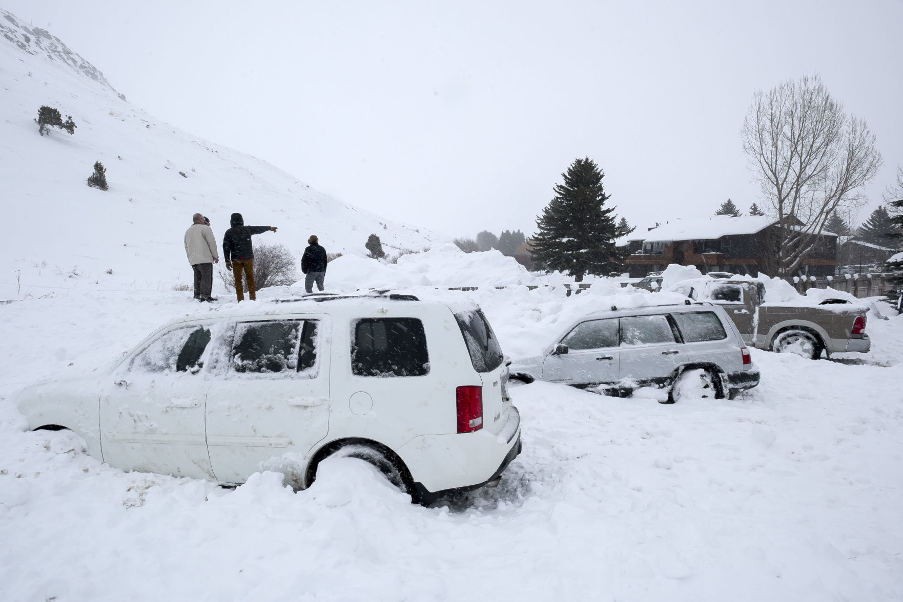 Avalanche behind Miazga's restaurant